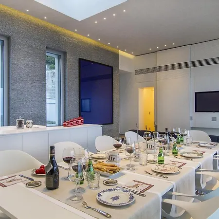 Camilla ヴィラ ストレーザ